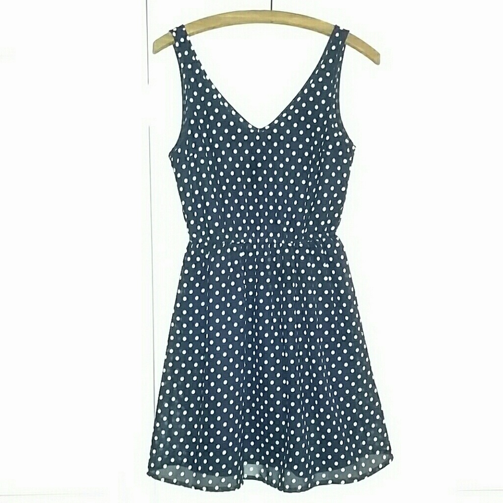 Navy & white polka dot sleeveless lined mini dress